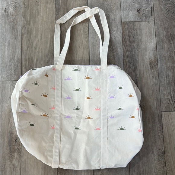 Stylish Cream Tote Bag with Multicolor Accents - Picture 2 of 3